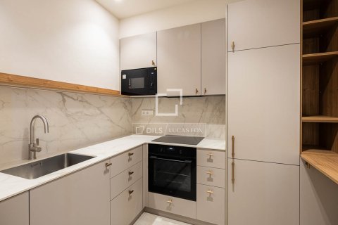 2 bedrooms apartment for sale in Barcelona, Catalonia, Spain № 6821 - photo 16