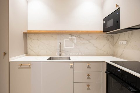 2 bedrooms apartment for sale in Barcelona, Catalonia, Spain № 6821 - photo 18