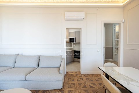2 bedrooms apartment for sale in Barcelona, Catalonia, Spain № 6821 - photo 15