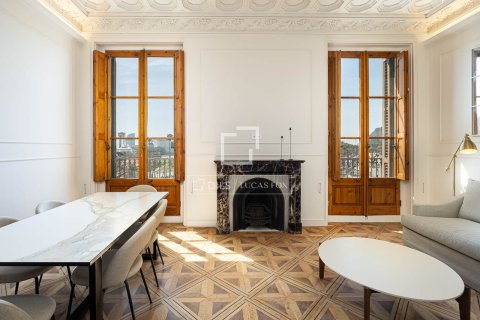 2 bedrooms apartment for sale in Barcelona, Catalonia, Spain № 6821 - photo 4