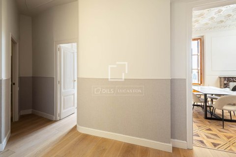 2 bedrooms apartment for sale in Barcelona, Catalonia, Spain № 6821 - photo 19