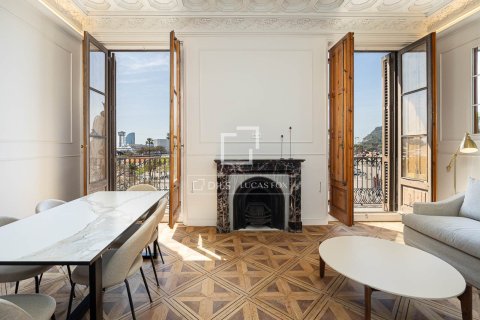 2 bedrooms apartment for sale in Barcelona, Catalonia, Spain № 6821 - photo 8