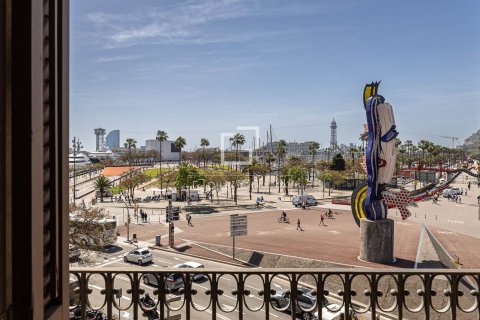 2 bedrooms apartment for sale in Barcelona, Catalonia, Spain № 6821 - photo 2