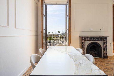 2 bedrooms apartment for sale in Barcelona, Catalonia, Spain № 6821 - photo 6