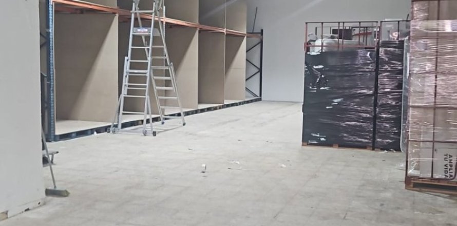 729 sq.m. commercial property for sale in Catalonia, Spain № 6208