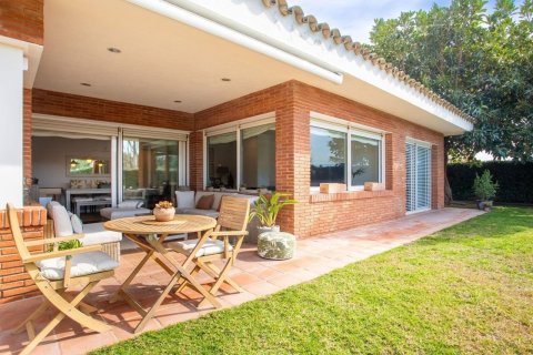 Сasa de 4 dormitorios en venta en Sant Andreu de Llavaneres, Barcelona, Cataluña, Spain № 6209 - foto 6