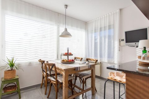 Сasa de 4 dormitorios en venta en Sant Andreu de Llavaneres, Barcelona, Cataluña, Spain № 6209 - foto 22