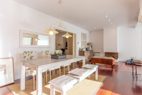 Сasa de 4 dormitorios en venta en Sant Andreu de Llavaneres, Barcelona, Cataluña, Spain № 6209 - foto 16