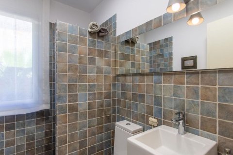 Сasa de 4 dormitorios en venta en Sant Andreu de Llavaneres, Barcelona, Cataluña, Spain № 6209 - foto 27