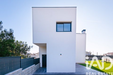 3 bedrooms house for sale in Cunit, Tarragona, Catalonia, Spain № 4680 - photo 4