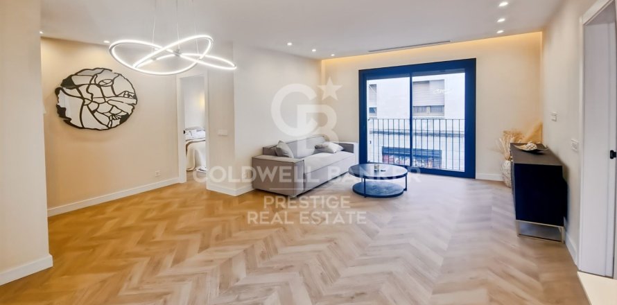 Apartamento de 2 dormitorios en venta en Barcelona, Cataluña, Spain № 5779