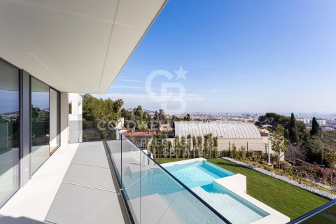 Сasa de 8 dormitorios en venta en Barcelona, Cataluña, Spain № 5781 - foto 23