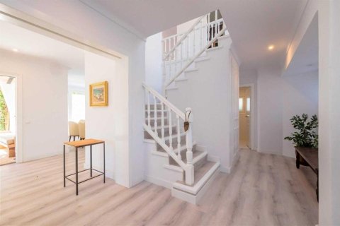 Сasa de 5 dormitorios en venta en Calella De Palafrugell, Gerona, Cataluña, Spain № 1763 - foto 10