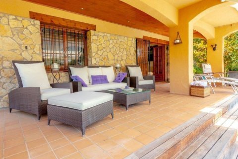 Сasa de 5 dormitorios en venta en Tamariu, Gerona, Cataluña, Spain № 1765 - foto 3
