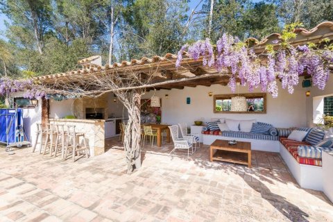 Сasa de 7 dormitorios en venta en Vullpellac, Gerona, Cataluña, Spain № 1764 - foto 8