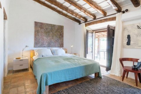 Сasa de 7 dormitorios en venta en Vullpellac, Gerona, Cataluña, Spain № 1764 - foto 12
