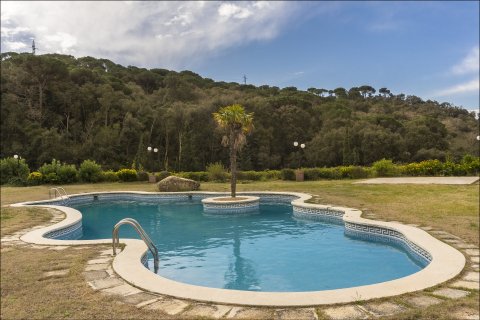 5 bedrooms house for sale in Sant Andreu de Llavaneres, Barcelona, Catalonia, Spain № 1762 - photo 6