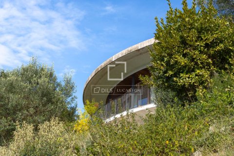 8 bedrooms villa for sale in Sant Pol de Mar, Barcelona, Catalonia, Spain № 4112 - photo 25