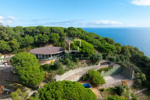 8 bedrooms villa for sale in Sant Pol de Mar, Barcelona, Catalonia, Spain № 4112
