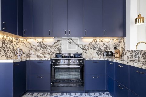 Apartamento de 3 dormitorios en venta en Barcelona, Cataluña, Spain № 4115 - foto 5