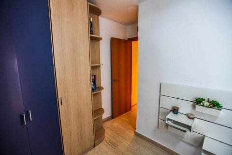 Apartamento de 3 dormitorios en venta en Calafell, Tarragona, Cataluña, Spain № 7214 - foto 10