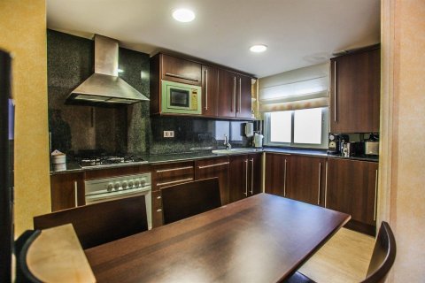 Apartamento de 3 dormitorios en venta en Calafell, Tarragona, Cataluña, Spain № 7214 - foto 27