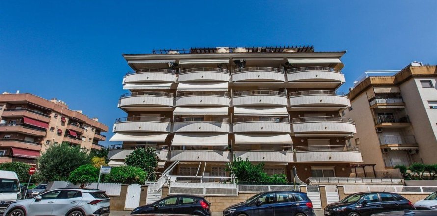 Apartamento de 3 dormitorios en venta en Calafell, Tarragona, Cataluña, Spain № 7214