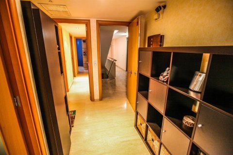 Apartamento de 3 dormitorios en venta en Calafell, Tarragona, Cataluña, Spain № 7214 - foto 3