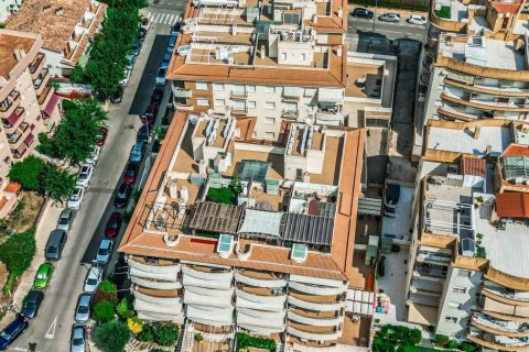 Apartamento de 3 dormitorios en venta en Calafell, Tarragona, Cataluña, Spain № 7214 - foto 16