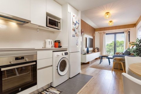 Apartamento de 3 dormitorios en venta en Salou, Tarragona, Cataluña, Spain № 7210 - foto 20