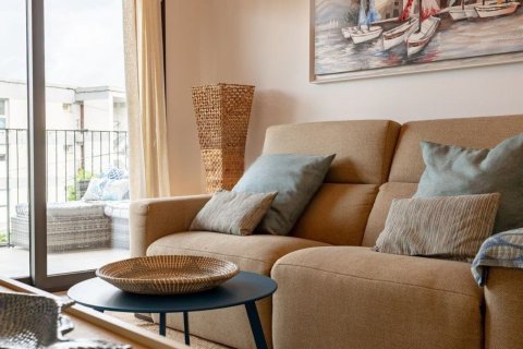 Apartamento de 3 dormitorios en venta en Salou, Tarragona, Cataluña, Spain № 7210 - foto 27