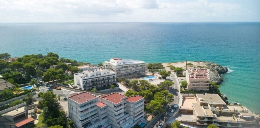 Apartamento de 3 dormitorios en venta en Salou, Tarragona, Cataluña, Spain № 7210