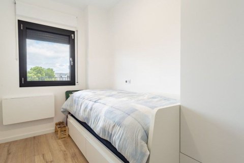 Apartamento de 3 dormitorios en venta en Salou, Tarragona, Cataluña, Spain № 7210 - foto 8
