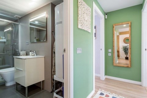 Apartamento de 3 dormitorios en venta en Salou, Tarragona, Cataluña, Spain № 7210 - foto 15