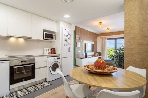 Apartamento de 3 dormitorios en venta en Salou, Tarragona, Cataluña, Spain № 7210 - foto 22