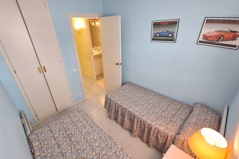 Apartamento de 3 dormitorios en venta en Coma-Ruga, Tarragona, Cataluña, Spain № 7215 - foto 23