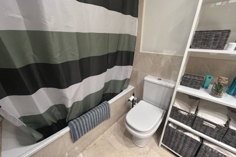 Apartamento de 3 dormitorios en venta en Cubelles, Barcelona, Cataluña, Spain № 7211 - foto 4