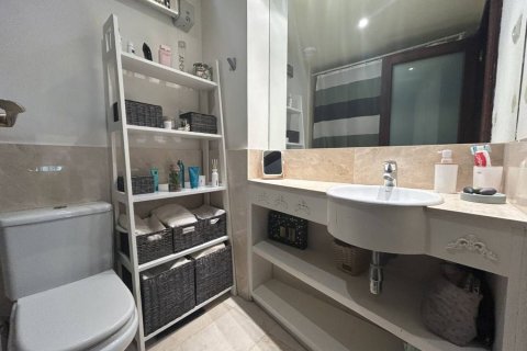 Apartamento de 3 dormitorios en venta en Cubelles, Barcelona, Cataluña, Spain № 7211 - foto 5