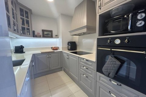 Apartamento de 3 dormitorios en venta en Cubelles, Barcelona, Cataluña, Spain № 7211 - foto 12