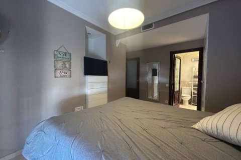 Apartamento de 3 dormitorios en venta en Cubelles, Barcelona, Cataluña, Spain № 7211 - foto 6