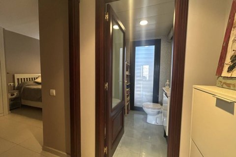 Apartamento de 3 dormitorios en venta en Cubelles, Barcelona, Cataluña, Spain № 7211 - foto 10