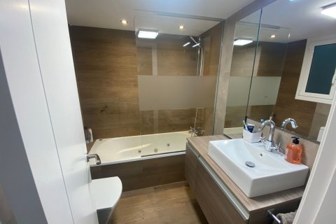 Apartamento de 3 dormitorios en venta en Calafell, Tarragona, Cataluña, Spain № 7212 - foto 18
