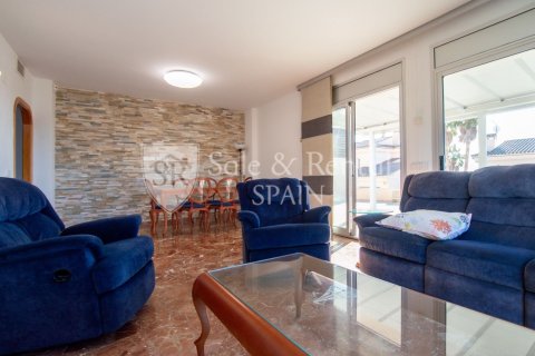 Сasa de 5 dormitorios en venta en Lloret de Mar, Gerona, Cataluña, Spain № 6709 - foto 7
