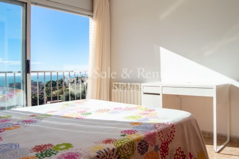 Сasa de 5 dormitorios en venta en Lloret de Mar, Gerona, Cataluña, Spain № 6709 - foto 30