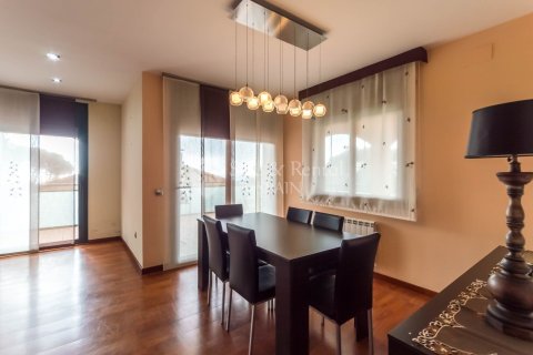 Сasa de 5 dormitorios en venta en Lloret de Mar, Gerona, Cataluña, Spain № 6711 - foto 10