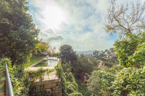 Сasa de 5 dormitorios en venta en Lloret de Mar, Gerona, Cataluña, Spain № 6711 - foto 2