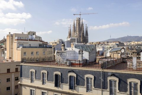 2 bedrooms apartment for rent in Barcelona, Catalonia, Spain № 7161 - photo 20