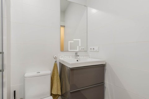 2 bedrooms apartment for rent in Barcelona, Catalonia, Spain № 7161 - photo 21