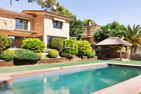 5 bedrooms villa for rent in Castelldefels, Barcelona, Catalonia, Spain № 7164 - photo 30