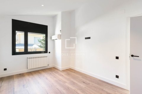 5 bedrooms villa for rent in Castelldefels, Barcelona, Catalonia, Spain № 7164 - photo 4